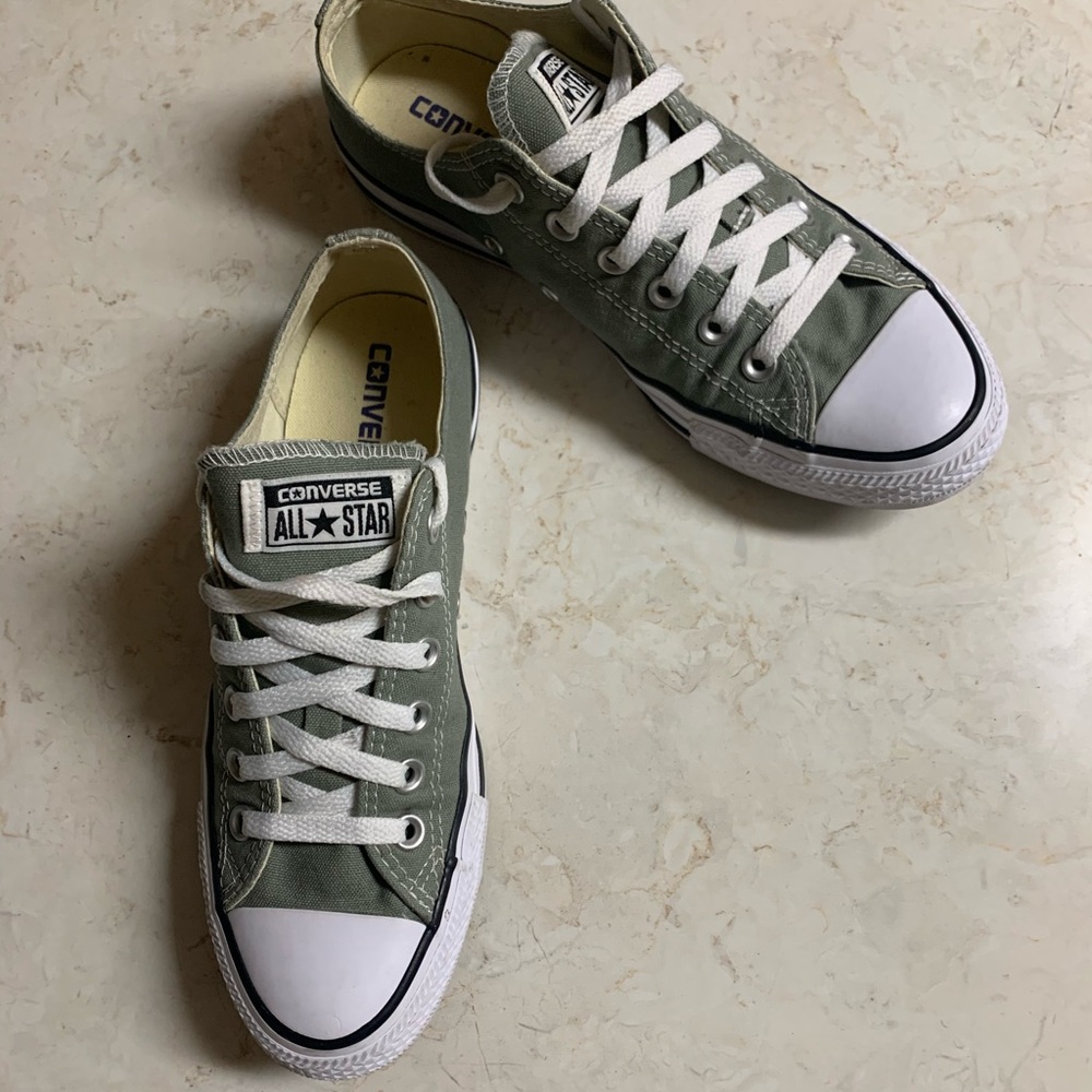 Converse Chuck Taylor All Star Sneaker Sz 8.5